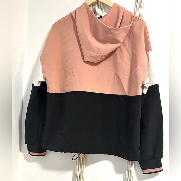 Zara pink, white, black color block zip-up hoodie - Picture 2 of 4